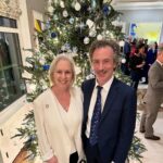 Kirsten Gillibrand Instagram - Jonathan and I had a blast with @kamalaharris! Happy holidays, everybody!