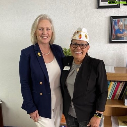 Kirsten Gillibrand Instagram - It was an honor to meet @theamericanlegion Department of Puerto Rico Commander Carmen Rosario, the first woman in their 100-year history to serve in that role. I'm proud to work alongside her on behalf of Puerto Rico's veterans and to ensure they get the care they deserve.