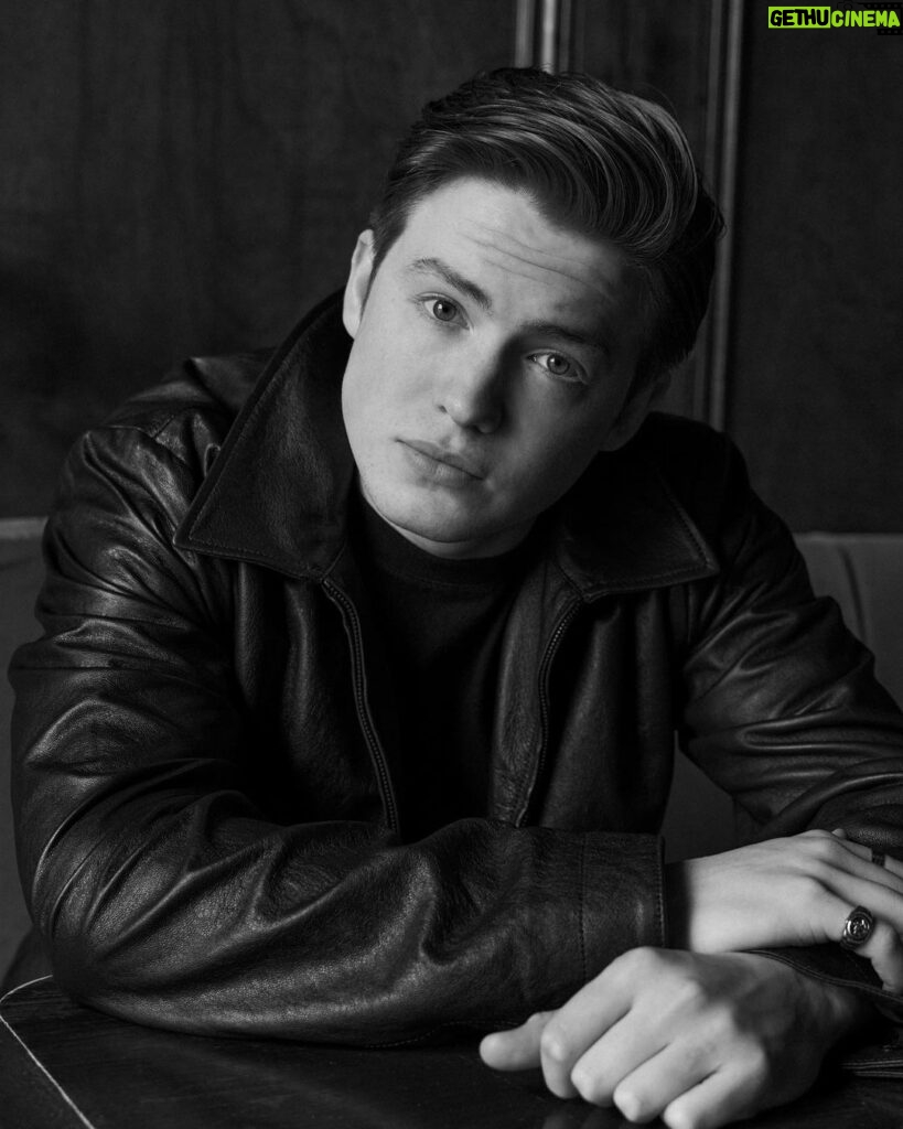 Kit Connor Instagram - Loved talking to @1883magazine about all things Heartstopper interview @kelseyjbarnes  photography @josephsinclair  styling @emilysusantighe  styling assistant @oliviarodney_stylist  grooming @alexisdayhmu  special thanks to @woolwich_equitable @publiceyecomms