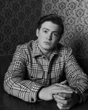 Kit Connor Instagram - Loved talking to @1883magazine about all things Heartstopper

interview @kelseyjbarnes  photography @josephsinclair  styling @emilysusantighe  styling assistant @oliviarodney_stylist  grooming @alexisdayhmu  special thanks to @woolwich_equitable 
@publiceyecomms