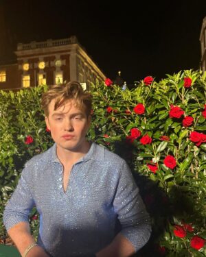 Kit Connor Instagram - vogue world (ft. joes awful photography)

@britishvogue 
@voguemagazine 

@tagheuer 
@loewe 
@felicitykay 
@thebradylea