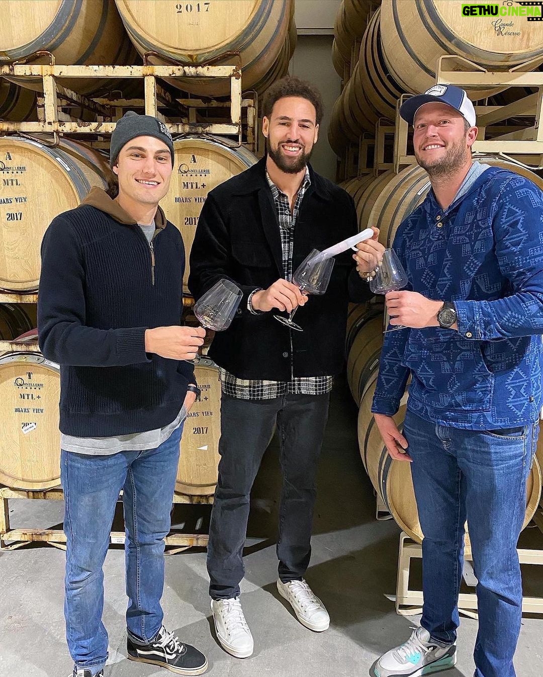 Klay Thompson Instagram - Basketball has sparked some great relationships in my life. The game allowed me to meet my guys @jsharden22 and @illfill. Two ex-hoopers turned wine making geniuses . Thanks for allowing Nolan and I to be apart of this awesome project that was years in the making. @diamondandkeywine by @salty_goats drops in two days, get on that wait list while you still can !