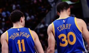 Klay Thompson Instagram - 👌🏽 x 2,974 and counting … Congrats to my bro on becoming the greatest 3 point marksmen in history. This man @stephencurry30 has revolutionized the game and luckily for me I’ve had a front row seat to witness what it takes to do what so many thought was impossible. It all starts with a passion for what you do and this man’s love for the game is second to none . Let’s run these numbers up and keep pushing the game forward big bro. Winter is coming ☔️ 

P.s. When I need a good laugh I look at your rivals.com profile , the Original SC30 HATERS 😂 
#splashbros #yinyang