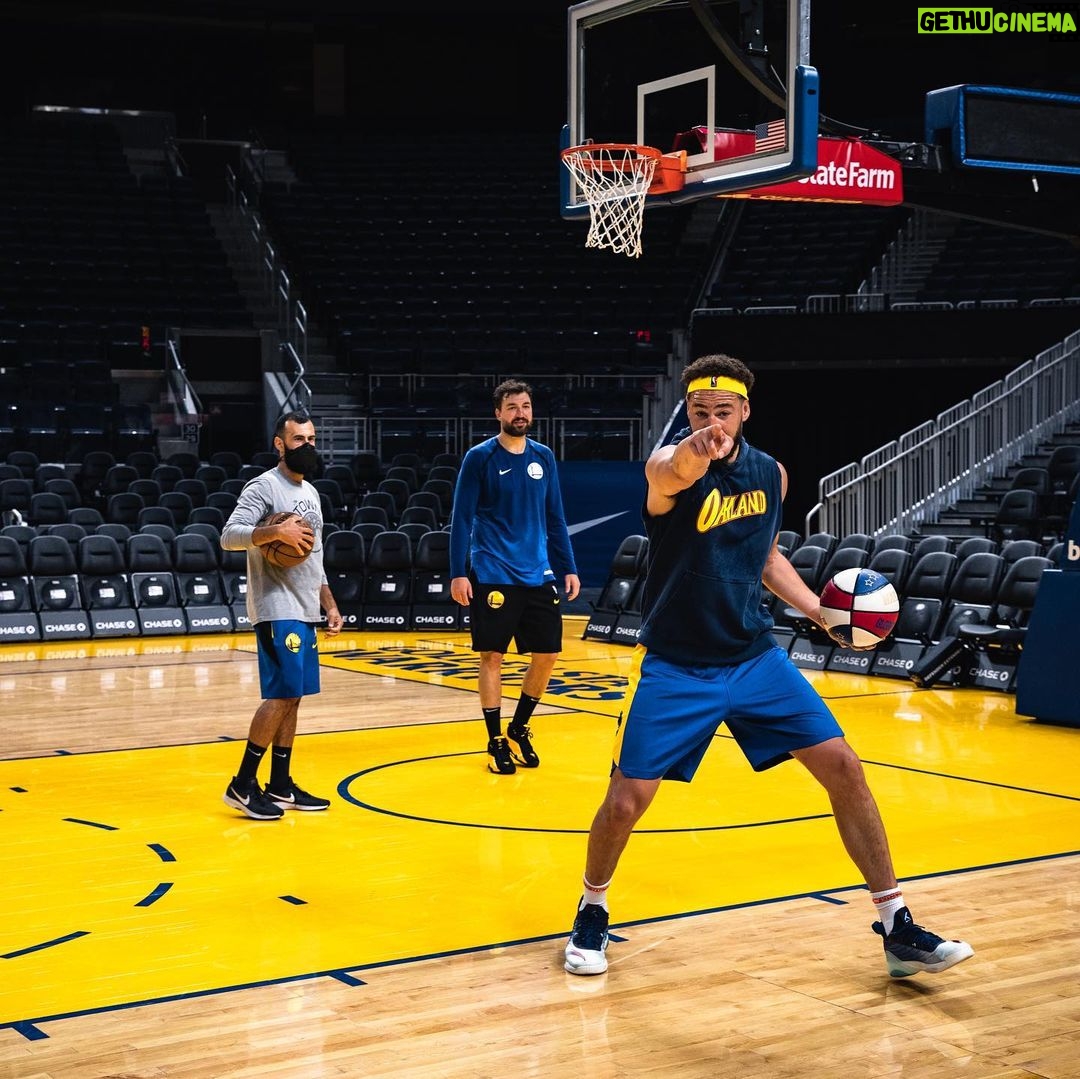 Klay Thompson - 791.9K Likes - DubNation , I still have a really long , long , LOOOONG way to go . But my goodness, it felt so dang good to get up and down and see the ball go thru the net . Can’t wait to burn em down next year 👌🏽 💦 🔥 !! Big milestone for me this week #jackiemoon #wetfire 📸 @thepeopleloveit