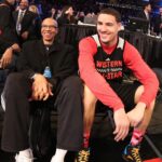 Klay Thompson Instagram - I’ll never forget growing up and hooping in the backyard . My pops wouldn’t touch a ball for months sometimes years AND STILL come outside and not miss a shot . Then let us hear about it every time ! 🗣👂 😂 Happy birthday MT, appreciate you showing me the way #bahamasbornkid 🇧🇸 #bringbackthepukas 🐚