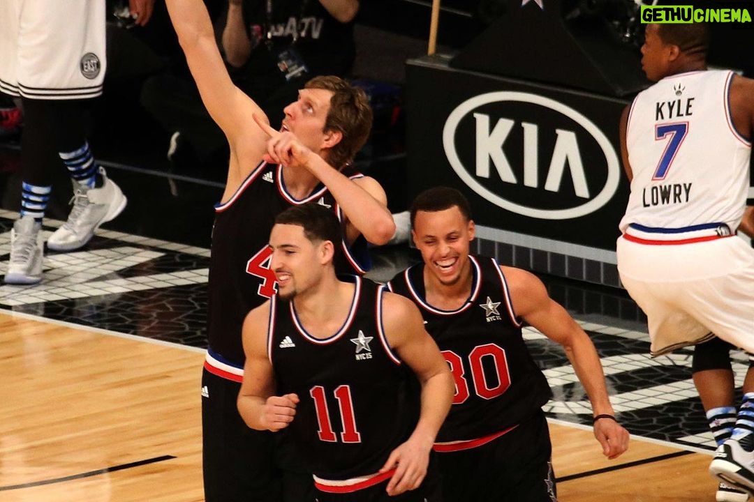 Klay Thompson Instagram - As the 2010’s come to a close, I will forever be grateful to have played against / interacted with the legends that came before us. As a student of the game, I studied these guys religiously. It was always so surreal every time I was able to compete against them ! #90sbaby