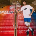 Klay Thompson Instagram - The KT9 is officially here. Thank you to everyone at @antasportsofficial who made this possible ! #CaptainKlay Shanghai, China