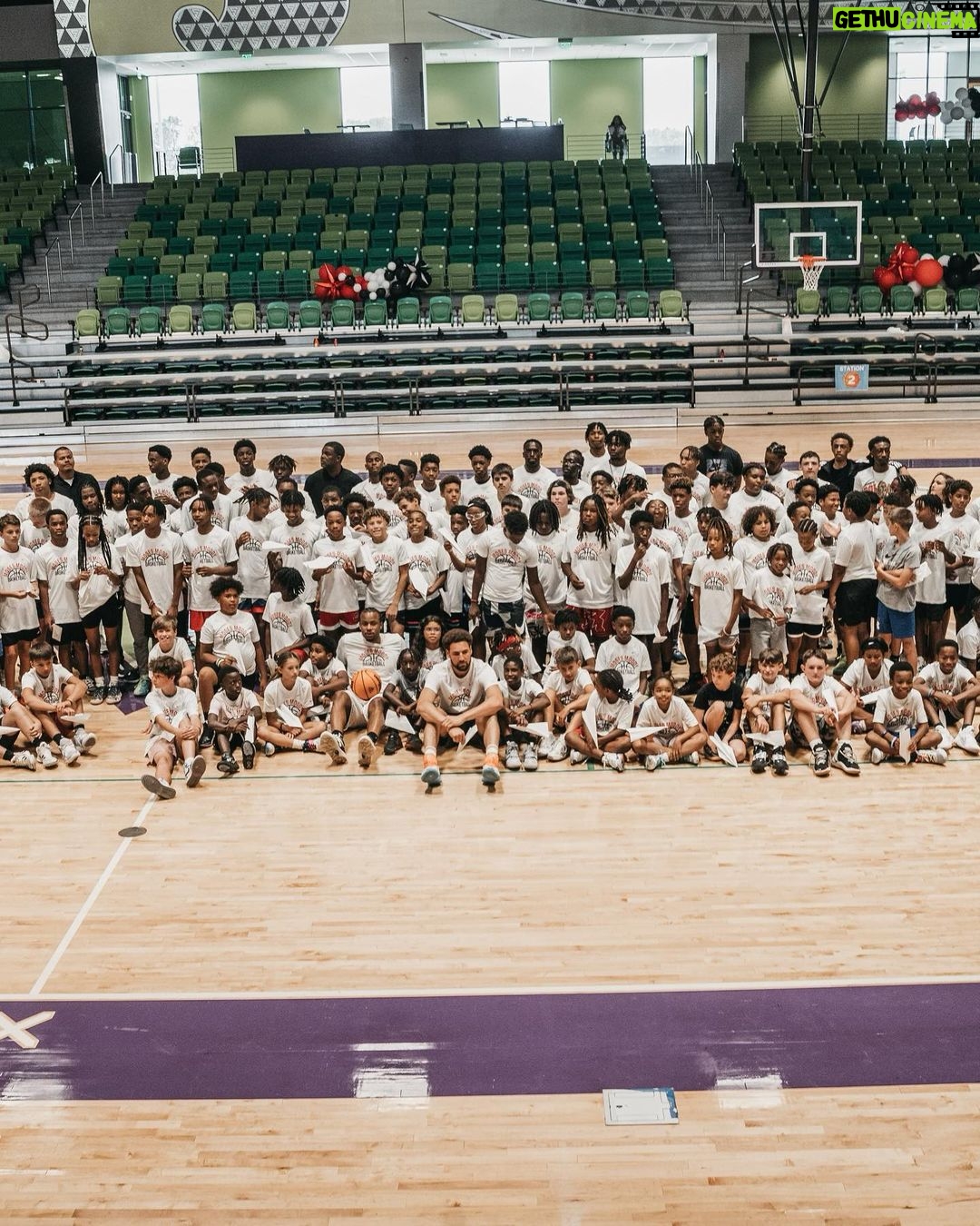 Klay Thompson Instagram - The people’s champ @mosesmoody . Thank you to the Moody family for having me at camp. That was a blast ! #proudvet Little Rock, Arkansas