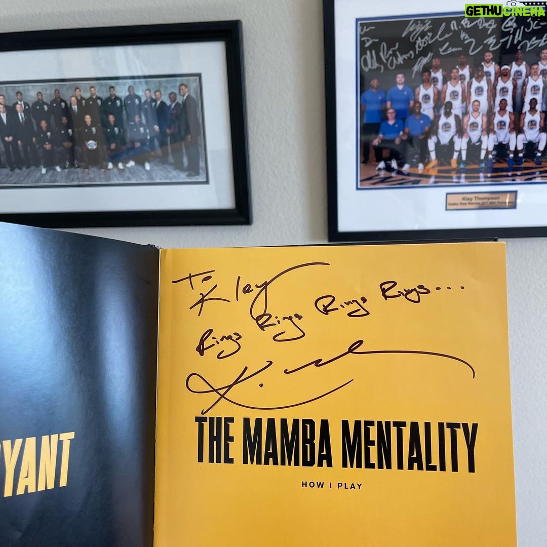 Klay Thompson Instagram - During the comeback / rehab process , I continually wondered if I would be the same player I was before the injuries. I watched this Kobe interview daily to remind myself to attack every weight room session, shooting work out, one on one, and 5 on 5 scrimmage with the same killer instinct he brought to EVERYTHING he did. I am so grateful he said these things about Steph and I . I think about these words every time I put on the Warriors uniform. Lastly, I am so thankful to be starting the season healthy and will do everything I possibly can to help this team win # 5 . LETS GET IT DUBNATION #KobeandGigiforever 8 - 24 - 2 🐍 ♾