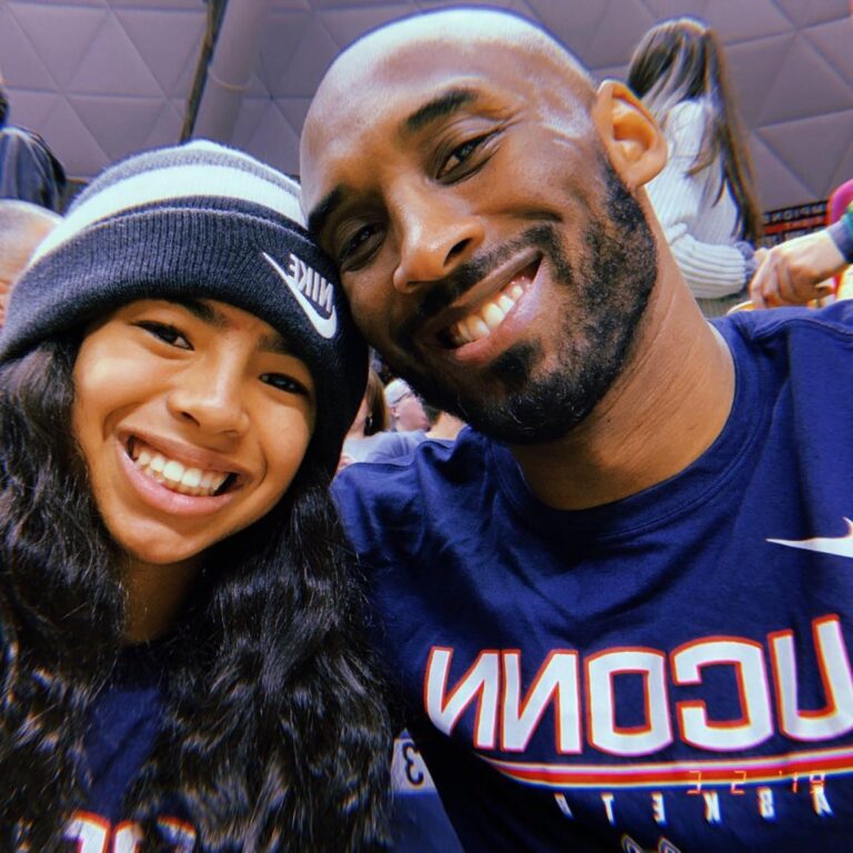 Kobe Bryant Instagram - Had a great trip to @uconnwbb for senior night and the retirement of basketball legend @promise50 with my baby Gigi. Thank you Gampel, Thank you Coach Geno and Cd for the warm welcome. Good luck the rest of the way 💪🏾 #mambamentality #wizenard