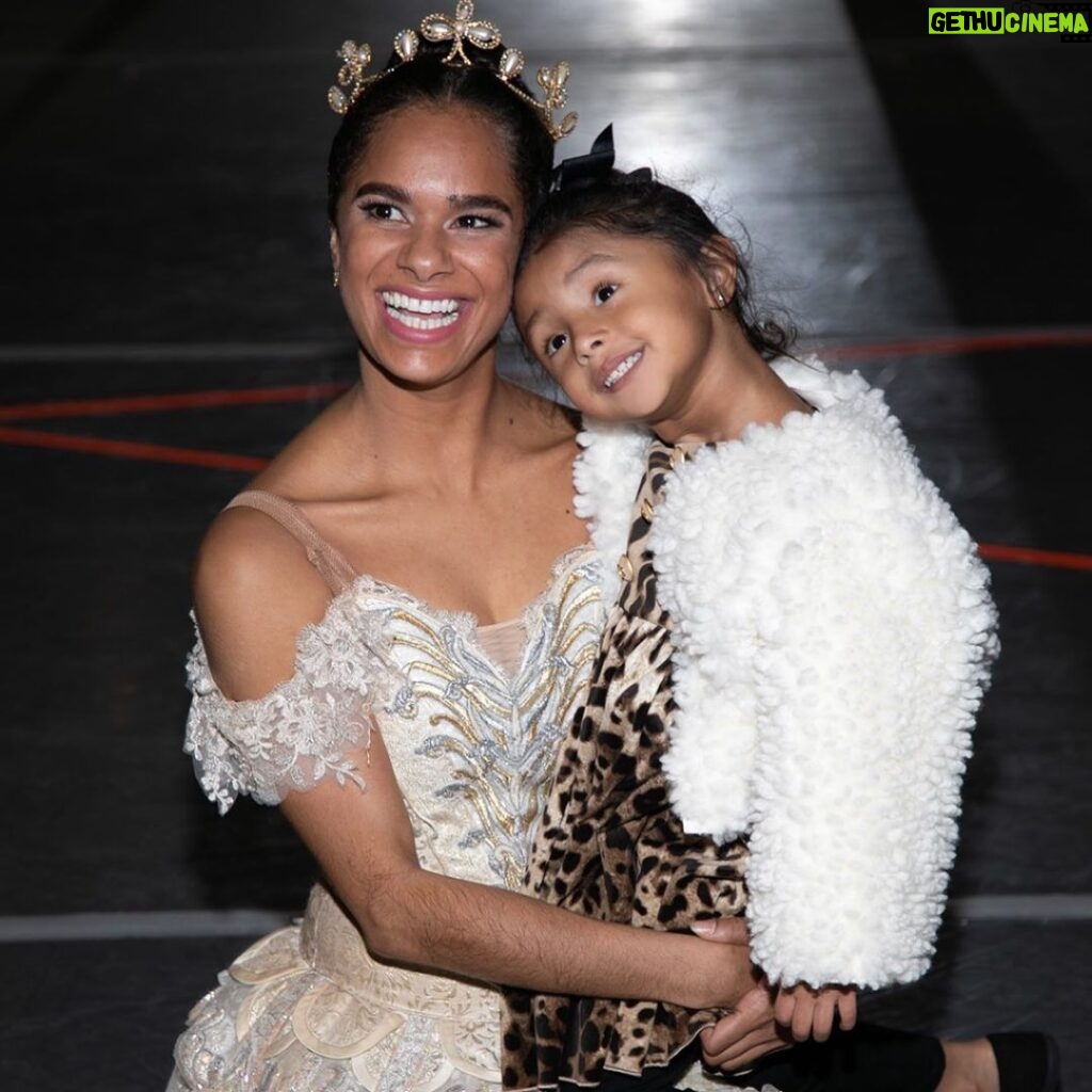 Kobe Bryant Instagram - Good to see you @mistyonpointe and introduce you to our Bianka Bella she LOVED the show #xmastradition #nutcrackerballet