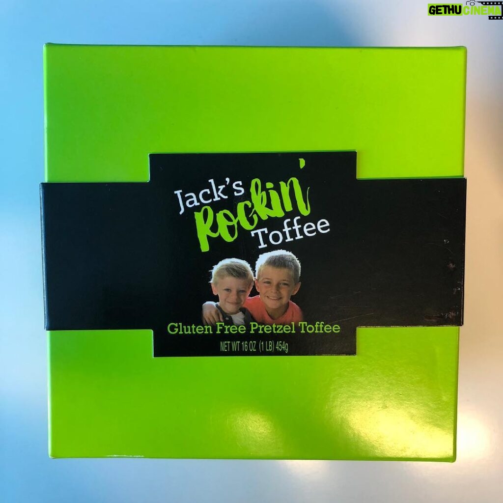 Kobe Bryant Instagram - Support @jackmmckenna who created @jacksrockintoffee to raise money for #williamssyndrome in honor of his brother. It’s the best toffee I’ve had! #youngentrepreneur