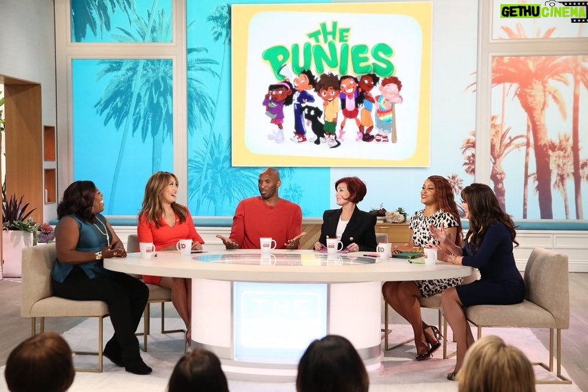 Kobe Bryant Instagram - Thanks to the ladies of @thetalkcbs for having me on to kick-off Season 10. Loved discussing my latest @Granity projects #LegacyAndTheQueen and #ThePunies. I’m always game for talking about building confidence in young people and putting imagination back into sports.