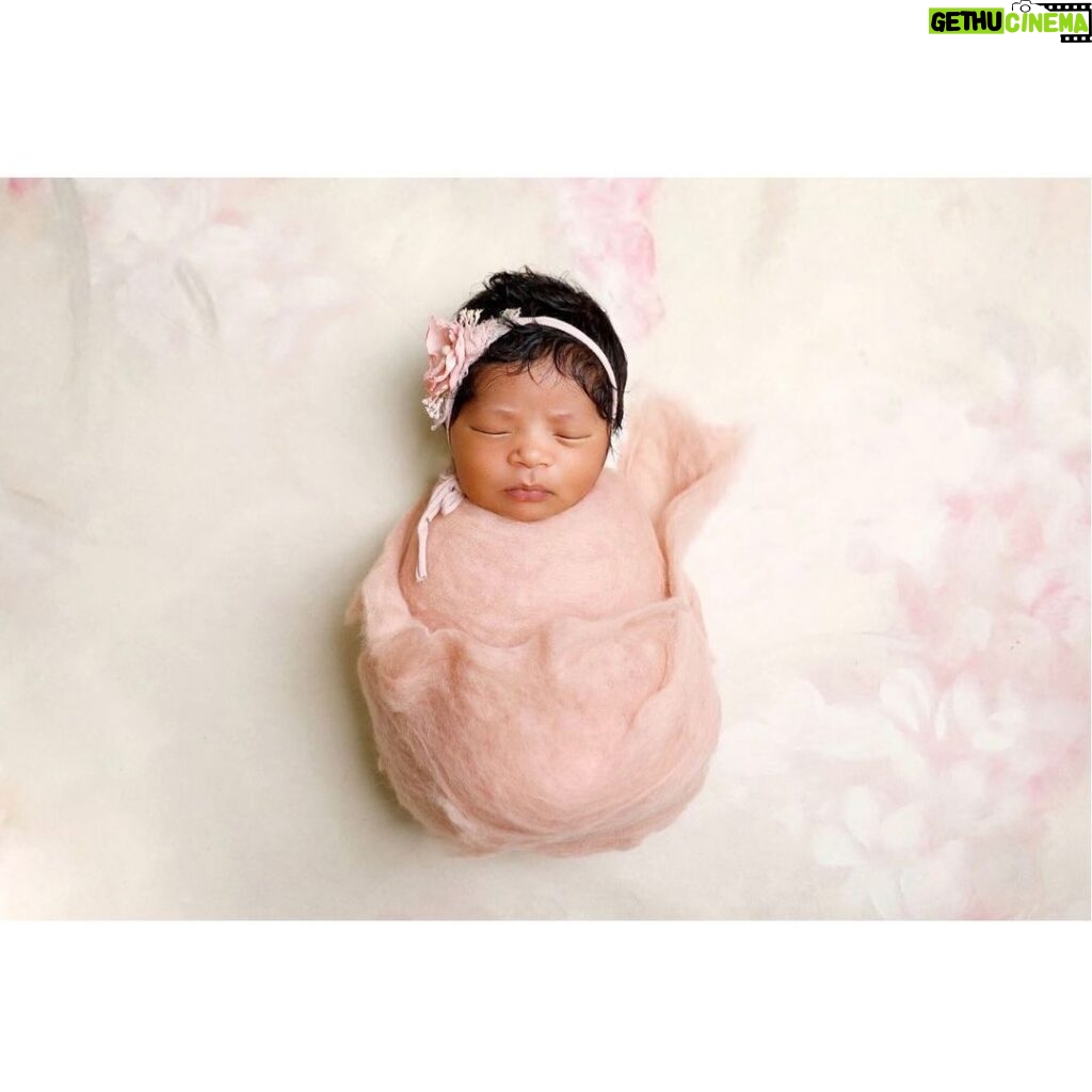 Kobe Bryant Instagram - Our little princess Capri Kobe Bryant “KoKo” 6/20/19 ❤️