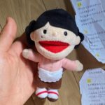 Koharu Sugawara Instagram - 喜劇 あれこれ考えましたが、結局シンプルなぶつかり合いは最高に幸せだと思い 日常が一番幸せ 日常が一番スペシャル 日常が一番一生 を踊りにできたらいいなと思って作りました きっとずっと特別な曲を託してくださった星野源さん 大ファンファンになりました　 お人形をもってライブに行こうと心に決めました。 おげんさんと一緒という全部のことを、強い芯でまもって繋いでる姿が本当にかっこよがった だいちくんはやっぱりずっと凄い人です。 こうやってたまに会って特に特別な事は話さないけど、踊ったら一瞬で何か全部わかったような気がしてしまうのは だいちくんの優しさと改めて実感してます。 3年前に色々あって落ちてたときに この番組を見せてくれていつかこの空間にいたいねって笑いあったリオありがとう 楽しかったです またいつか おげんさんファミリーにあえますように🐭