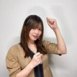 Konomi Suzuki Instagram - 最近のこと✍️ #ヘブバン のラジオにて 朝倉可憐な時は、いつもよりほんの少しナチュラル👀 最近よく果物食べてる気がするよ🍇皮ごと食べれるの嬉しい🍇 #このみんリクエスト の時の髪型。 ヘアセット中、パールとリボンで包装されてる気分でした🎁✨ FCライブ大阪はまた内容が変わるので、お楽しみに！ そして #このみんオルスタ 間も無く！ グッズのラバーバンドと共に📷