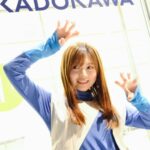 Konomi Suzuki Instagram - 11周年のお祝い、沢山ありがとう🌸✨ そんな今日はKADOKAWA会議室から緊急生配信。 ライブを1本増やすことに決めました！！！！！ 7月16日(日) 東京・新宿ReNY 「鈴木このみ Standing Live 2023 〜RESPONSE〜」 チケットは社名にちなんで、1150円🎫 同日開催のCALL公演はSOLD OUT、ライブを求めてくれたことが本当に嬉しくて。 そしてとっても良いライブになると思うので、なるべく沢山の方にその場で感じてほしいな…と私から皆んなへRESPONSEの場所を作ることにしました。 今日まで色々せめぎ合いながらも、いつも快く受け入れて下さるスタッフの皆様に感謝です。 即日発表、緊張した😂 Non Stop Live、歌い続ける20分。 鈴木このみのライブを色んな人に体感して欲しいです。 詳細は後日！お楽しみに🥰✨