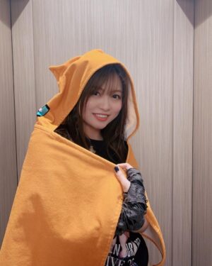 Konomi Suzuki Instagram - アンコールの時の🐈

She is Legendとしてのツアーも決定！頑張るぞー！！！

#ヘブバン
#ヘブバンライブ
