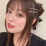 Konomi Suzuki Instagram - #このみんリクエスト 大阪のヘアメイク🐼 目元にも髪にもキラキラを添えて👁️🍡✨🔥 #大好物の母が作る蓮根の挟み揚げ #今日食べるつもりでワクワクしてたんですが #台風の影響で急遽早く帰ることにしたので #食べられず🫠 #たこ焼きは食べれました！ #救いのたこ焼き #胃袋にすぐ入っていったので #写真がありません #とほほ胃ンスタグラム…