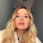 Konstantina Kommata Instagram - 📸 Πριν τη λήψη 🎬 #Μυρτώ #ηδικήμαςοικογένεια #open