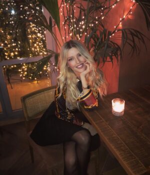 Konstantina Kommata Instagram - 𝒢𝑜𝑜𝒹𝓃𝒾𝑔𝒽𝓉 ★💋
______________________________________________
 #nightynight #kisses