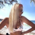 Konstantina Kommata Instagram - Αυτή θα είναι πάντα η αγαπημένη μου μέρα του μήνα! 😉 𝐻𝒶𝓅𝓅𝓎 𝓃𝑒𝓌 𝓂♡𝓃𝓉𝒽 __________________________________________________________🌊 #happy #happy #happy Crete