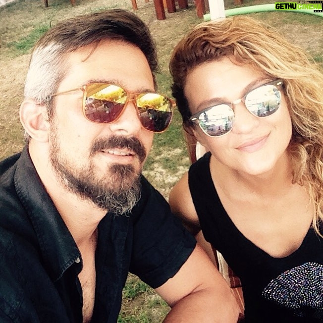 Koray Candemir Instagram - dı voman 💙 @yoncakarakaya harika tatil için teşekkürler #evsahibesi#utvci#whiskyninannesi#filizinkardeşi#gökovanıngülü #nofilter