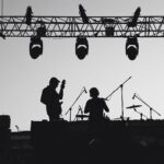 Koray Candemir Instagram - rock'n roll @okayaynur #bozcaada#gig#nofilter #beraberçalarkenevimdehissettiğimadam