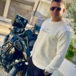 Kostas Sommer Instagram - Successful people , failed more times then unsuccessful people… they just had the endurance to keep trying one more time… Keep your eyes on the ball and never stop #hustle #hustlehard #gsadventure #bmwmotorrad #moncler #livelife @kings___lifestyle @occhio_papavassiliou @bmwhellas @swisstimegreece Valentine & Co