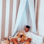 Kostas Sommer Instagram - 🐻✨G I V E A W A Y✨ καλη εβδομαδα και ξεκιναμε με γλυκο παιδικό διαγωνισμό (για να μπαίνουμε στο κλίμα) από @_hippopo_ με δυο νικητές, για να λαβεις μερος τα βηματα που πρεπει να ακολουθησεις ειναι: •follow @_hippopo_ •follow @yfasmatadiko •follow me 😏 •like n’ tag όσα άτομα θέλεις όσες φορές θέλεις 1ος νικητης δωροεπιταγη 150€ 2ος νικητης δωροεπιταγη 100€ *Να θυμασαι οσα πιο πολλα σχολια τοσο περισσοτερες συμμετοχες στο διαγωνισμο! Ληξη διαγωνισμου 19/07 καλη επιτυχια 💪