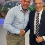 Kostas Sommer Instagram - Ευχαριστώ πολύ τον φίλο μου Γιώργο Αυτιά για την στήριξη του. #perifereiattikis #notiostomeas #metonsommer