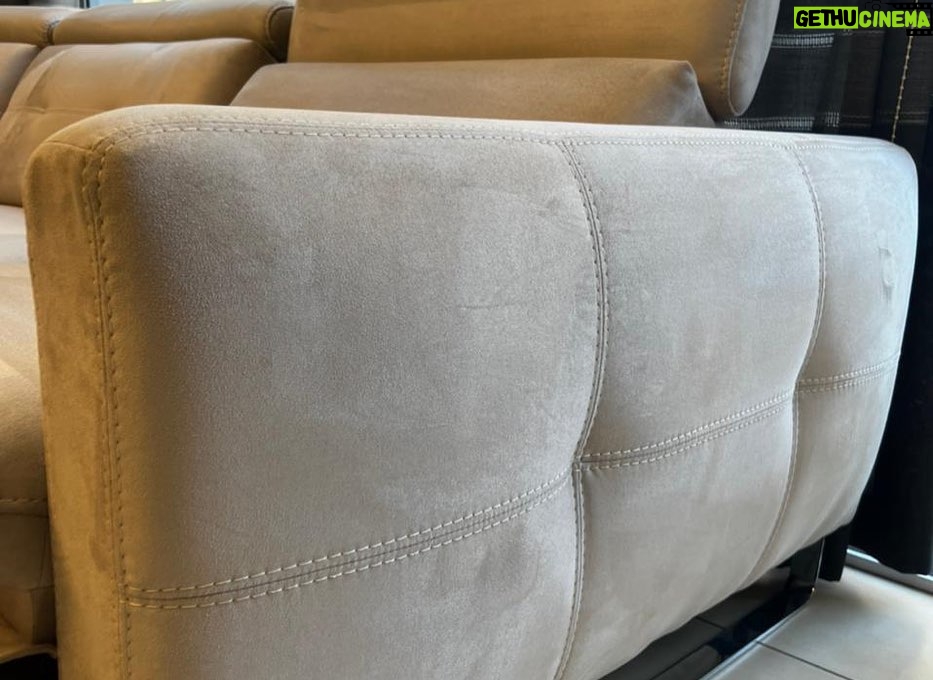 Kostas Sommer - 4.4K Likes - 🎁🎁Giveaway🎁🎁
Σε συνεργασία με την εταιρεία Lazy Sofa Evagelidis κάνουμε δώρο έναν μοναδικό καναπέ !!! Καλά ακούσατε, ένας υπερτυχερός θα κερδίσει το καναπέ
Zeus Big Corner ✔️
Συνδυάζει ηλεκτρικό μηχανισμό όπου με το πάτημα ενός κουμπιού επιλέγεις τη θέση που σου ταιριάζει , κινούμενα προσκέφαλα, αδιάβροχο - αλέκιαστο ύφασμα και θύρα usb για φόρτιση κινητού 📱!
Όλα αυτά σε ένα καναπέ που μπορείτε να τον κάνετε δικό σας με τα παρακάτω απλά βήματα.
—————————————————
⚠️⚠️⚠️Όροι διαγωνισμού⚠️ ⚠️⚠️:
1️⃣𝐋𝐢𝐤𝐞 στο ποστ του διαγωνισμου
2️⃣𝐅𝐨𝐥𝐥𝐨𝐰 ⬇️⬇️⬇️
Τα προφίλ μου
👉🏻@kostas_sommer
και το προφίλ
👉🏻@lazysofa_evagelidis
3️⃣𝐓𝐚𝐠 2 φίλους σας που θα ήθελαν και αυτοί να πάρουν μέρος !!
1 σχόλιο= 1 συμμετοχή (κάντε άπειρα )💪
——————————————
▪️ Ο νικητής θα επιλεγεί έπειτα από τυχαία κλήρωση μέσω της εφαρμογής Easy Giveaway .
⚠️Ακολουθούμε όλα τα βήματα, διαφορετικά θεωρείται άκυρη η συμμετοχή !! ❌
—————————————
🔹 Λήξη διαγωνισμου: Δευτερα 06/06🔹
!!!! Καλή επιτυχία !!!
#giveawaygreece #giveaway #diagwnismos #lazysofa #lazysofaevagelidis