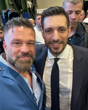 Kostas Sommer Instagram - Καταπληκτικό παιδί, δυναμικός και σοβαρός, το λαμπρό μέλλον της ελληνικής πολιτικής. Πολλά συγχαρητήρια για την πορεία σου, και καλή επιτυχία. @kyranakis