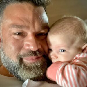 Kostas Sommer Instagram - The love between father and daughter puts everything you ever experienced in a whole new perspective.
My little lioness… Raising Lions

#familyiseverything #familylove #lionpack