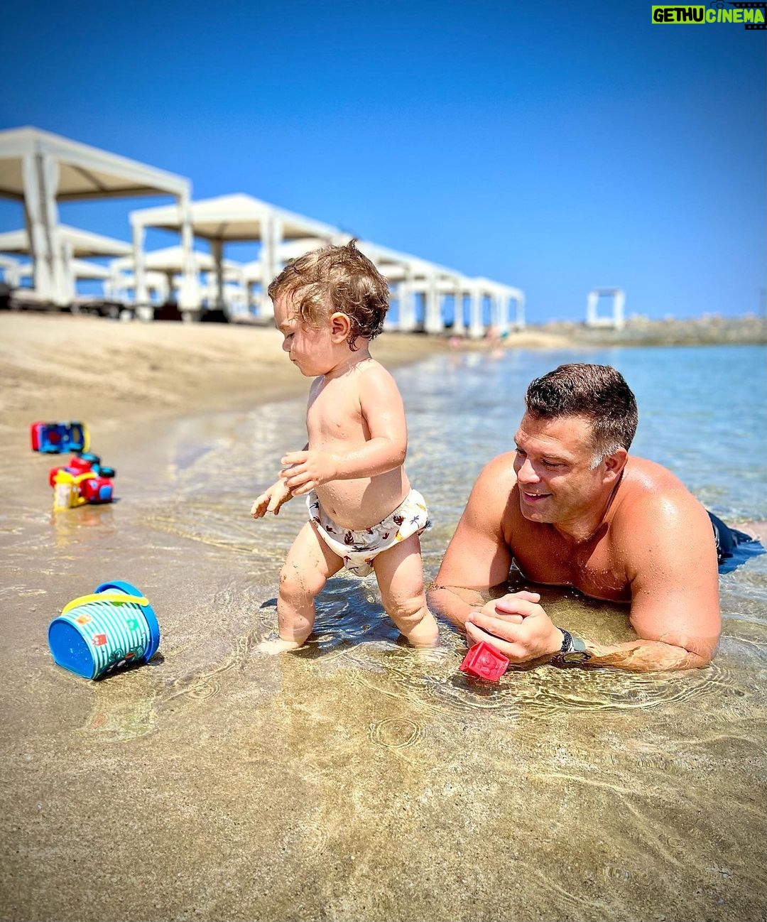 Kostas Sommer - 4.4K Likes - Father: Protector and Provider.
The fathers love is one of the most valuable and important things for the child for rest of his life.
There is no love and bond greater than the one to your child