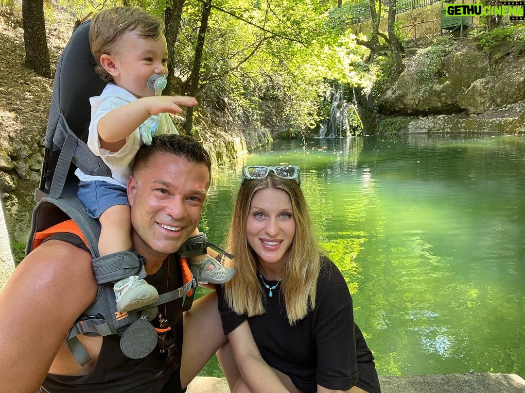 Kostas Sommer - 4.5K Likes - Discovering the world again through the eyes of my son,… priceless
Together, Everywhere… tight as a fist.. family