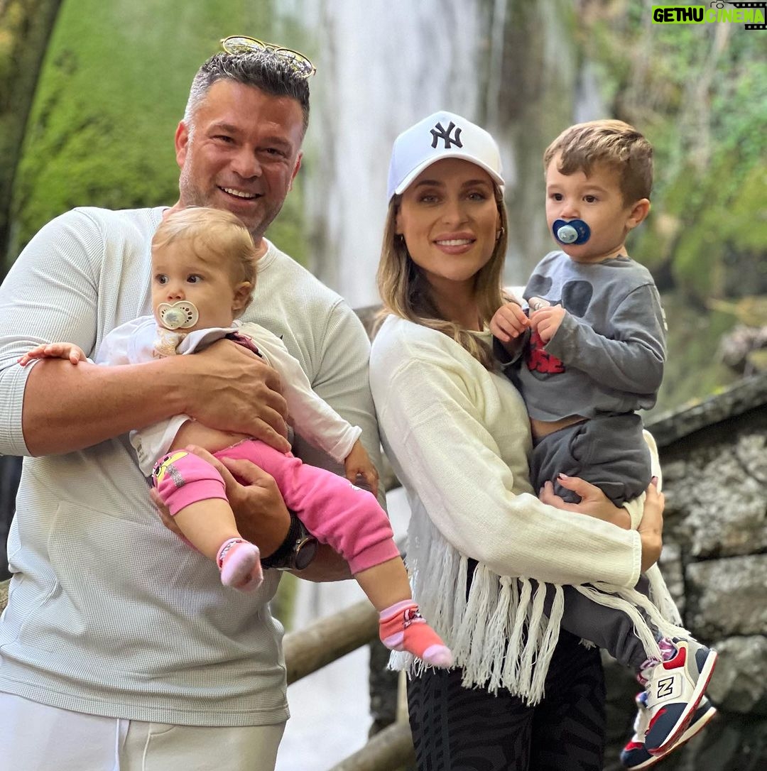Kostas Sommer - 14.1K Likes - Creating memories… nothing more full filling then family activities and get aways…