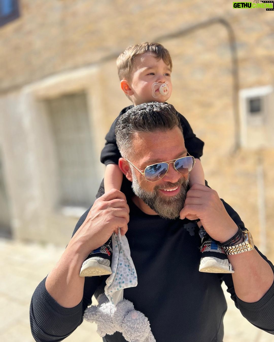 Kostas Sommer - 12.8K Likes - My son, my life… your smile overwhelms my heart with joy
Its my honor to guid you on your way to becoming a man
Mothers turn babys into boys, and fathers turn boys into men…
#raisinglions
Proud father of a lion cub