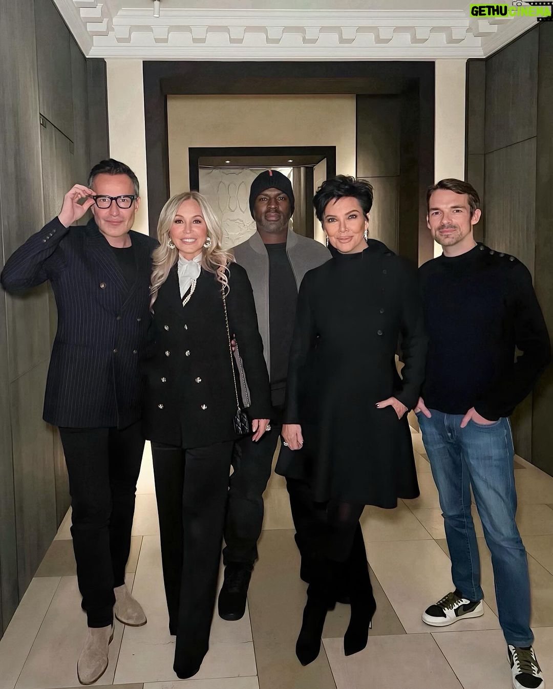 Kris Jenner Instagram - Fashion, friends, family, and fabulous memories. I love you, Paris! 🇫🇷 Paris,France