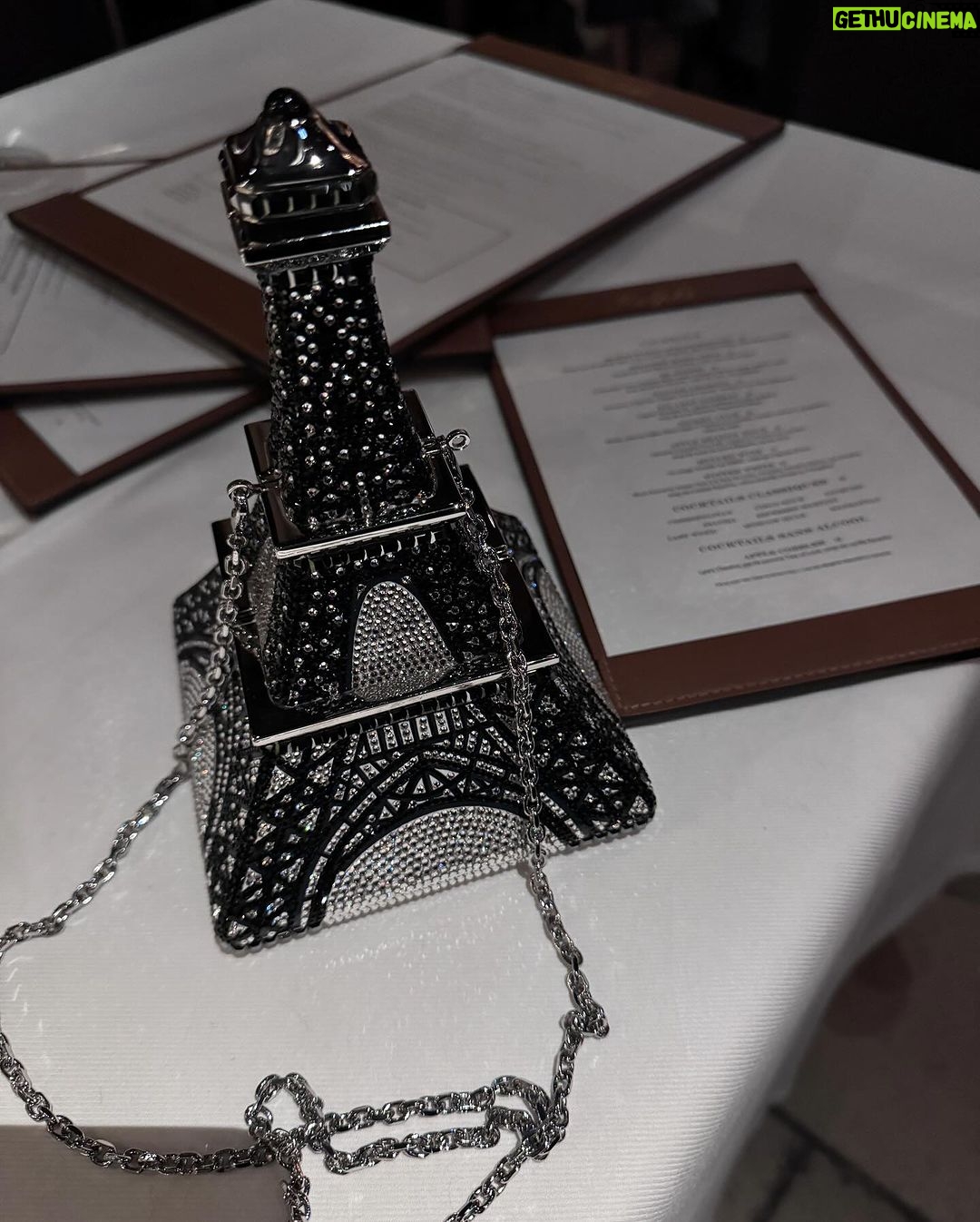 Kris Jenner Instagram - Fashion, friends, family, and fabulous memories. I love you, Paris! 🇫🇷 Paris,France