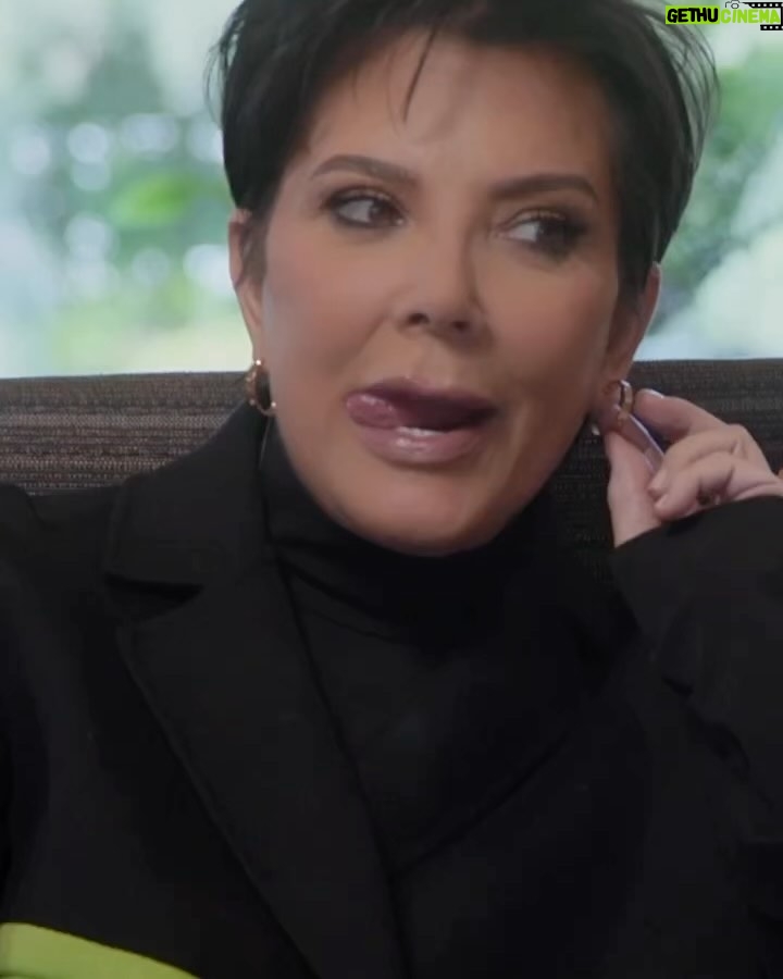 Kris Jenner Instagram - Thank you so much @peopleschoice, but most of all thank you to all of YOU who voted for “The Kardashians” to win Reality Show of the Year at the People’s Choice Awards!!! We are so grateful to each and every one of you!! Thank you for being on this incredible ride with us for the last 24 seasons!! So much more to come! 🤍🤍 #PCAs #BestRealityShow #TheKardashians @kardashianshulu