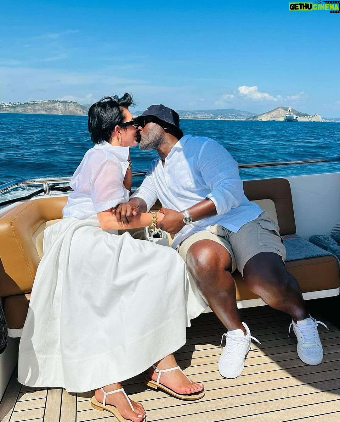 Kris Jenner Instagram - My Valentine!!!!! I love you @coreygamble ❤️💋❤️💋