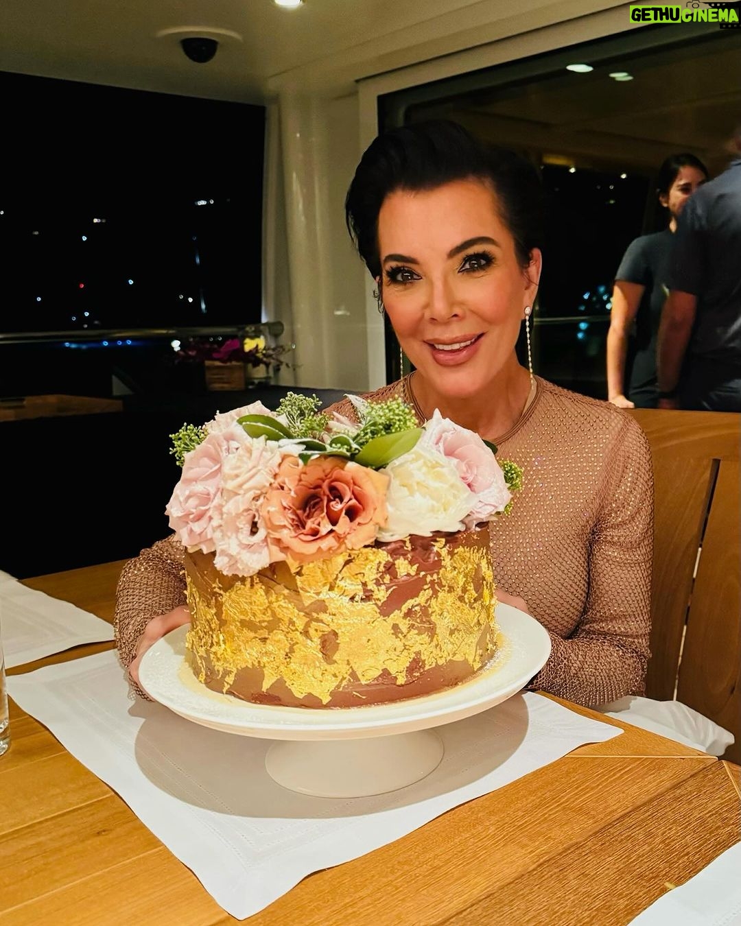 Kris Jenner Instagram - All hands on deck βοΈππΈππ·π