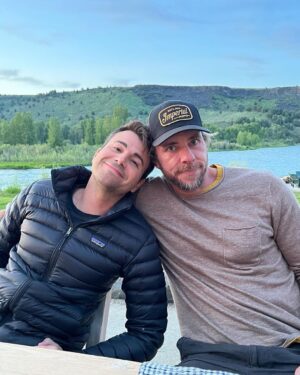 Kristen Bell Instagram - Idaho, chapter 1 🏔️🧡