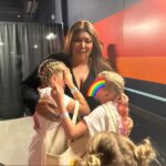 Kristen Bell Instagram - Legendary weekend getting to meet our most favorite person of all the people… @lizzobeeating !!! Hard to describe the emotions I felt when she wrapped her arms around my girls and squeezed them with so much love. Lizzo inspires my whole family on a level no other artist does. She makes living life FUN. She gives my girls happiness and self esteem and man oh man did she deliver at this concert!!!