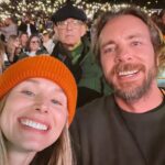 Kristen Bell Instagram - Saw @shaniatwain at the @hollywoodbowl last night and sat next to some really nice randos! Dad was crying by the first song and the randos kept photobombing us but other than that it was a perfect night!!!!