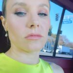 Kristen Bell Instagram - A brief overview of Saturday Night: -Heading to the @breakthrough awards in the 454 SS with my Hunk to honor the biggest brains in the most important biz- SCIENCE! These nerds are helping humanity and deserve to be honored in every single way. -got to hand out some awards along side the mesmerizing astronaut/physician/engineer and first 1st woman of color in space: @therealmaejemison!!!! -saw some of my beautiful buddies 💗 -and a performance by @johnlegend. The @breakthrough Prize awards show show will premiere on YouTube on Sunday, April 23 at Noon PT – and can be viewed on the Breakthrough Prize YouTube page. I highly recommend catching this one- I was blown away by all the talent and brains gathered on one place, and excited to hand awards to people who deserve it the most!!! #breakthroughPrize