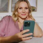 Kristen Bell Instagram - There shouldn’t be a stigma around talking about mental health or taking medication if that’s what you need to feel better! @hers helps women connect with a licensed medical provider (from the comfort of your own home!) to get a customized care plan that’s right for YOU. No stigma, no judgment, and no insurance required. Head to the link in my bio to learn more. #herspartner
