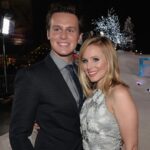 Kristen Bell Instagram - 10 yrs ago tonight, the #frozen premier. A night that changed my life and solidified a forever family I adore. Ignore that I couldn’t locate any pics of me and my impenetrably talented sister @idinamenzel - but pls enjoy the candids I’ve thrown in to make up for it :) ❄️❄️❄️