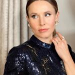 Kristen Bell Instagram - #thepeoplewehateatthewedding premiere 💍💜💗 💁‍♀️ @nicolechavezstyle 👗 @erdem 💇‍♀️ @matthewstylist 💄 @simonesiegl 💎 @worldofreza